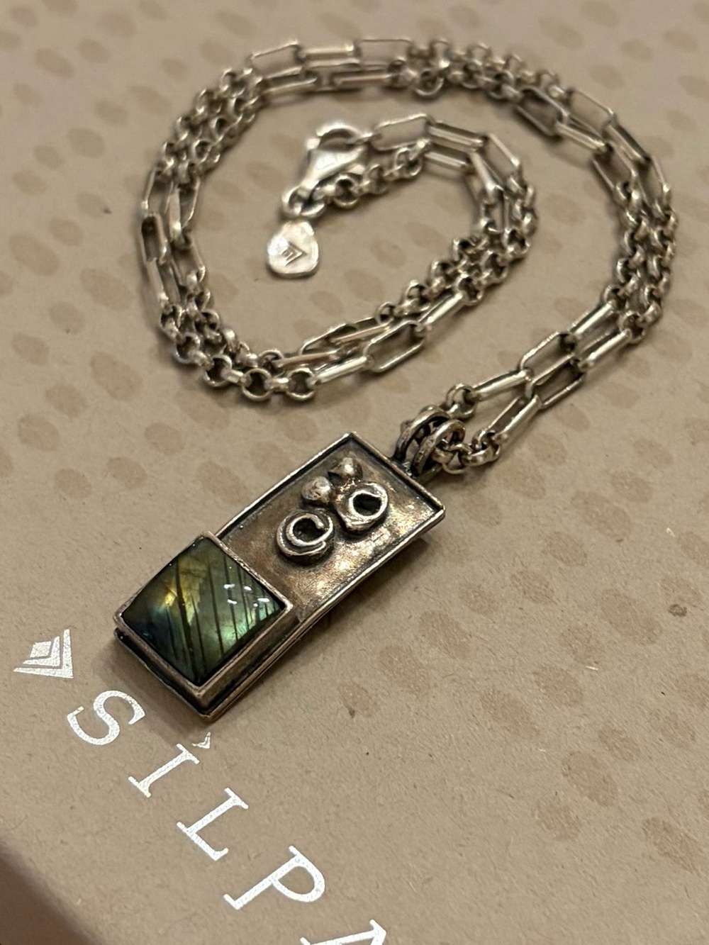 Vintage Silpada Sterling Silver and Labradorite Pendant “Timeless” Necklace - Picture 9 of 16
